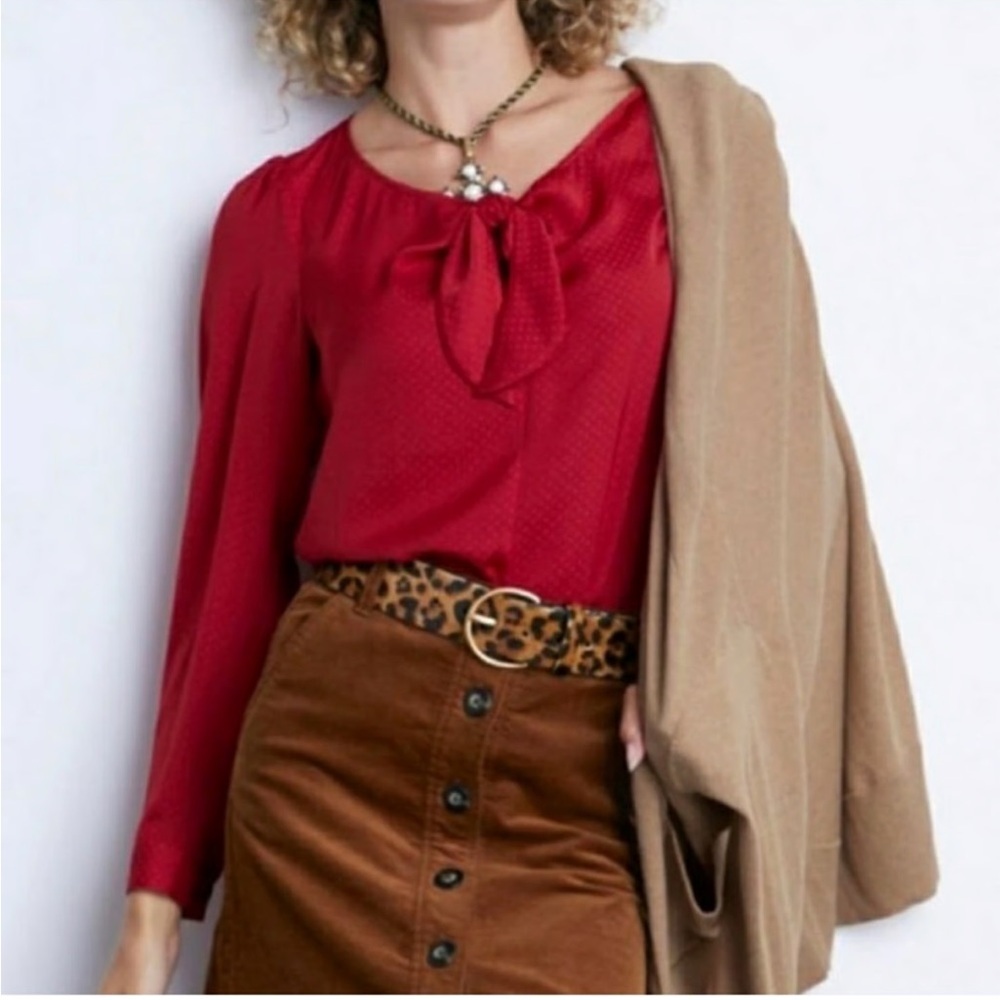 • Cabi • Women’s Long Sleeve Blouse Polka Dot Red
XS
